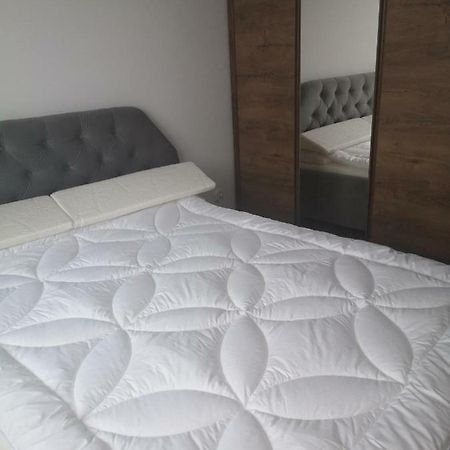 Apartament Przy Aquaparku Radom Exterior photo
